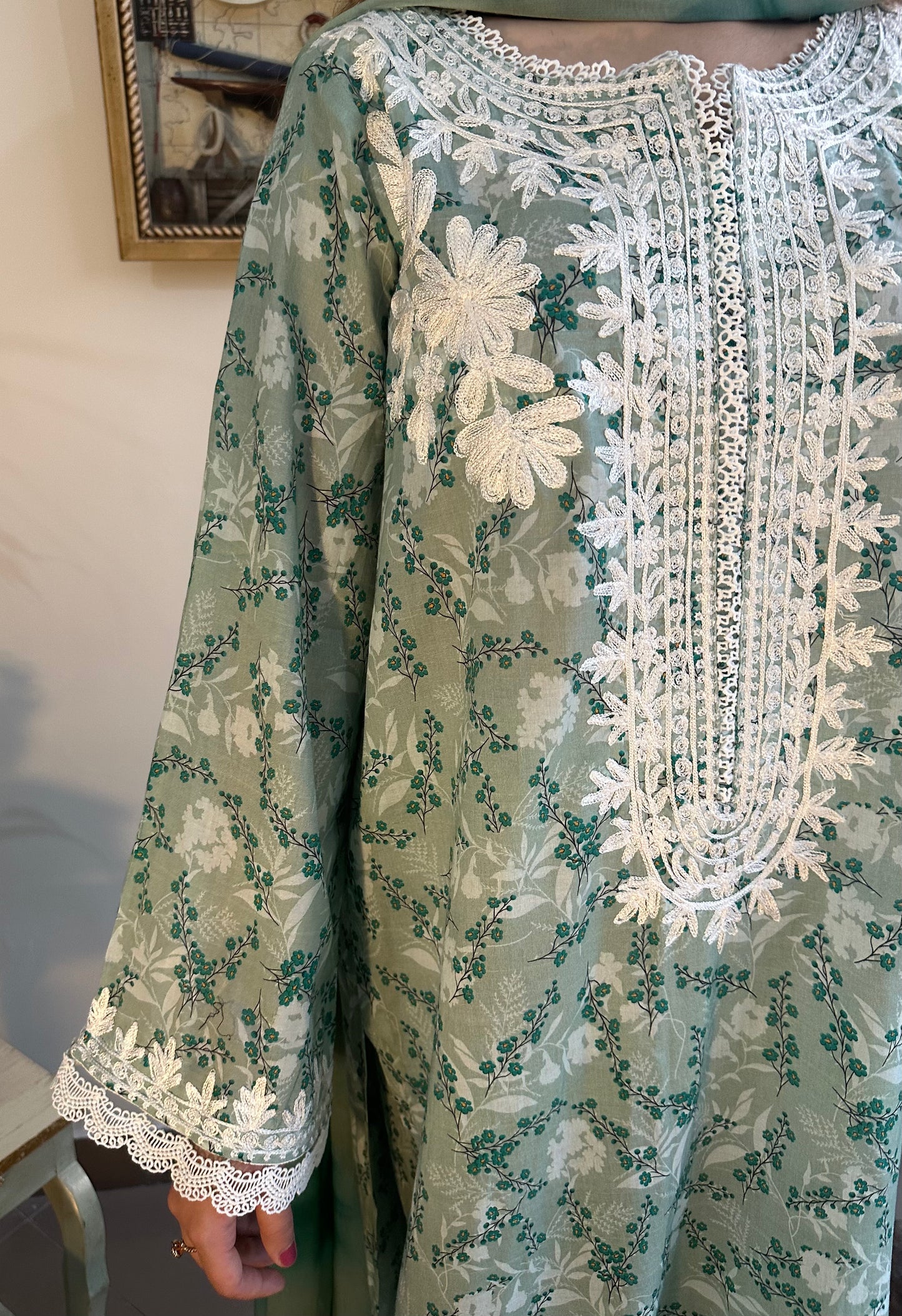 Aari Floral