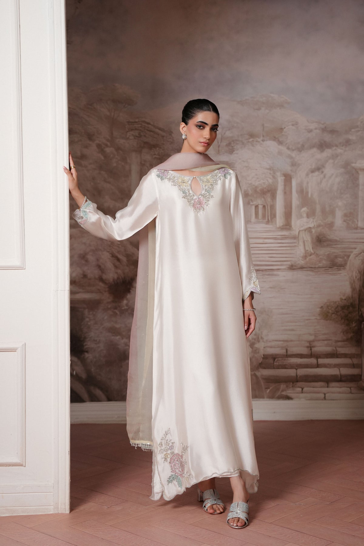Ivory Luxe