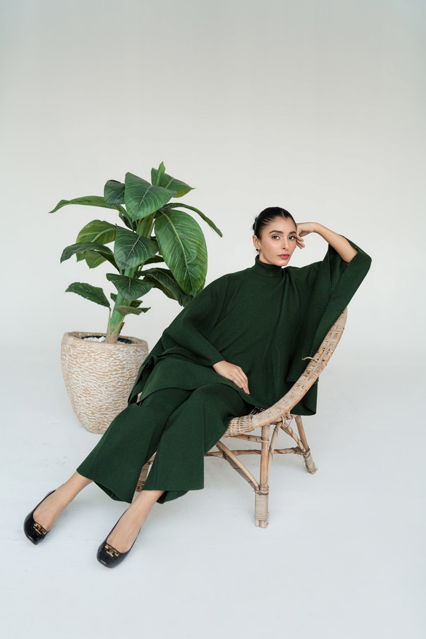 Green Pohncho Set